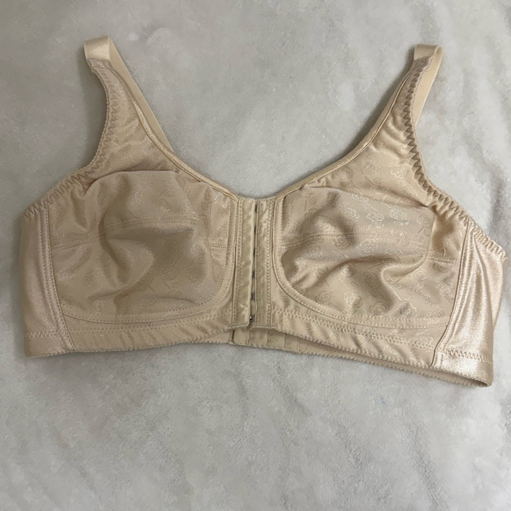 Elegant Beige Women's Bra
